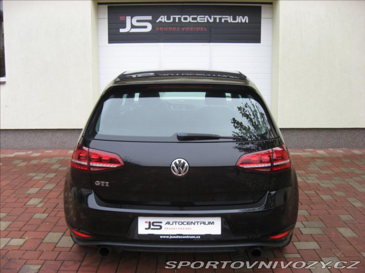 Volkswagen Golf 2,0 TSI 220PS VII GTI M/ 2013