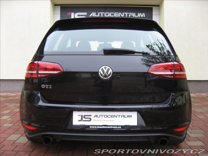 Volkswagen Golf 2,0 TSI 220PS VII GTI M/ 2013
