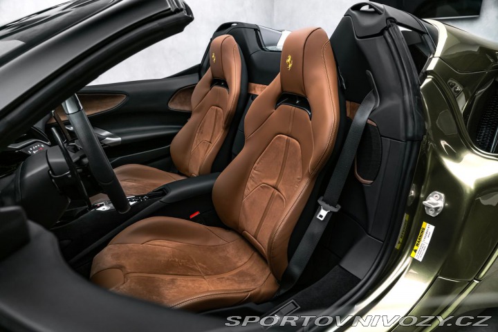 Ferrari SF90 Spider 2024