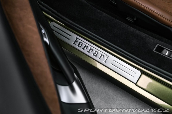 Ferrari SF90 Spider 2024