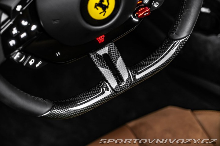Ferrari SF90 Spider 2024