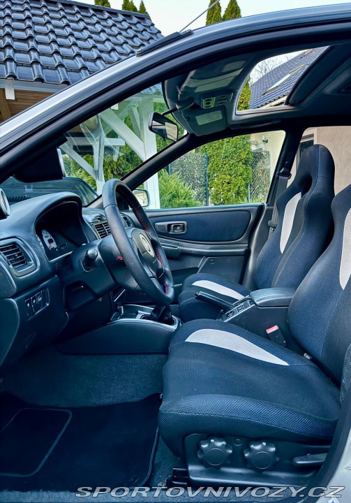 Subaru Impreza 2000