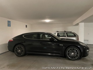 Porsche Panamera 4.8 S 2010