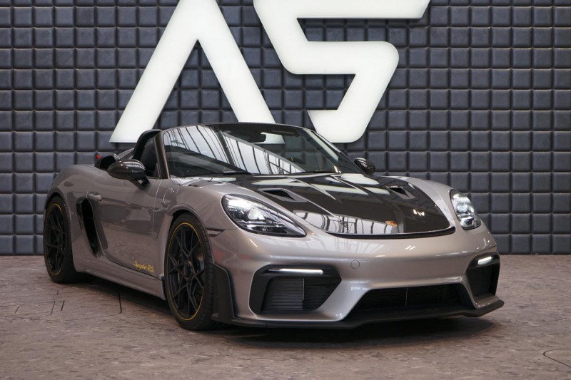 Porsche 718 Spyder RS Weissach Lift B