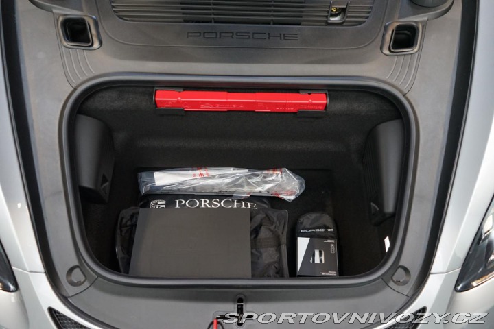 Porsche 718 Spyder RS Weissach Lift B 2024