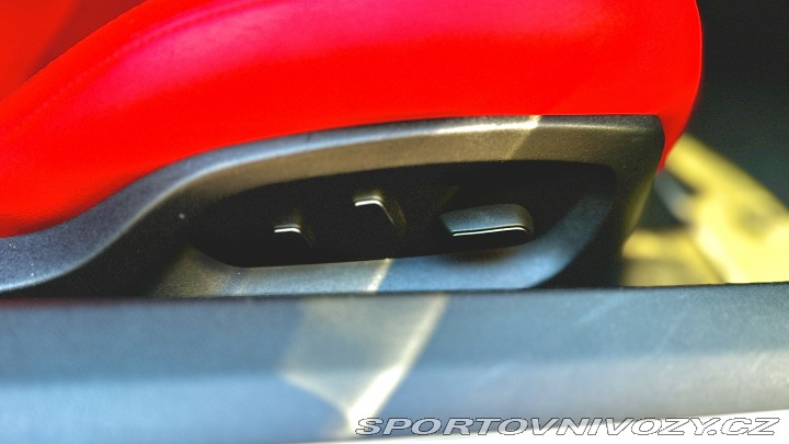 Chevrolet Corvette C7 Z51 6.2L COMPETITION A 2016