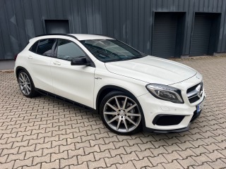 Mercedes-Benz  GLA45 AMG Performance