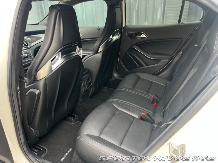 Mercedes-Benz Ostatní modely GLA45 AMG Performance 2015