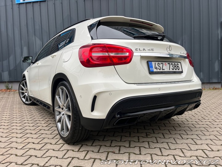 Mercedes-Benz Ostatní modely GLA45 AMG Performance 2015