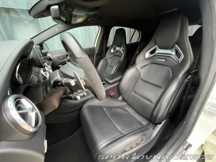 Mercedes-Benz Ostatní modely GLA45 AMG Performance 2015