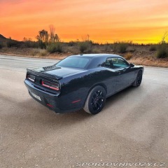 Dodge Challenger 5.7 V8 automat 2023