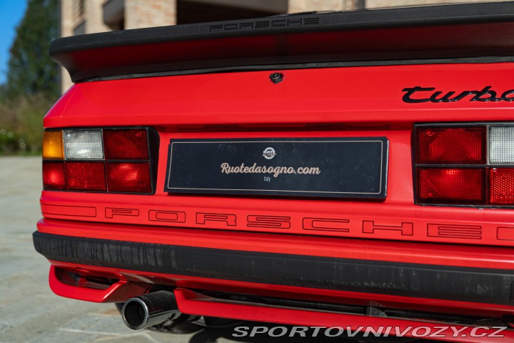 Porsche 944 Turbo S Spec 1988