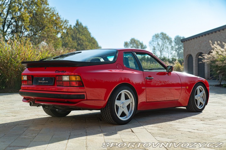 Porsche 944 Turbo S Spec 1988