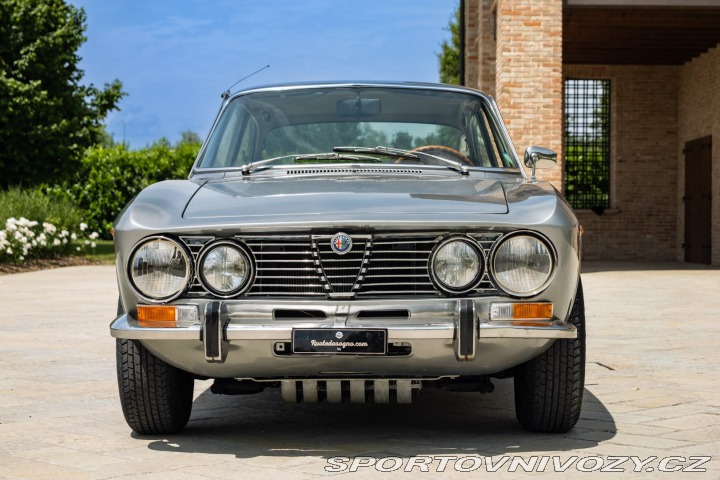 Alfa Romeo GT 2000 VELOCE 1974