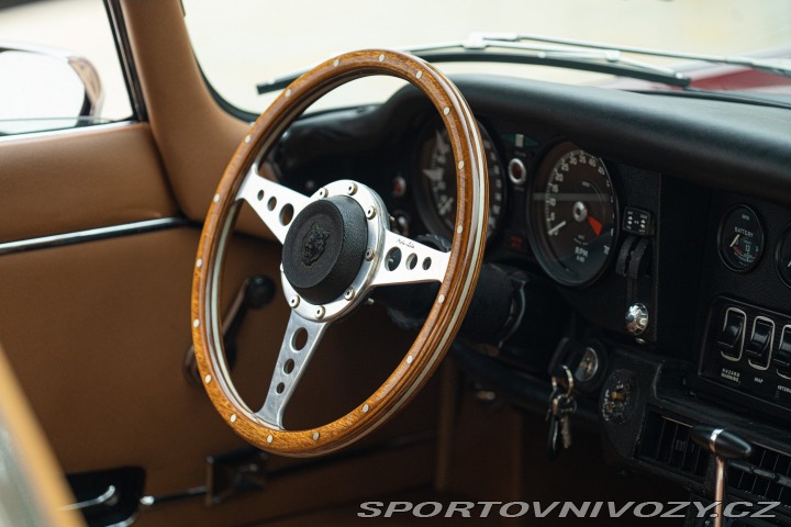 Jaguar E-Type V12 1972