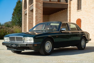   Daimler XJ 40
