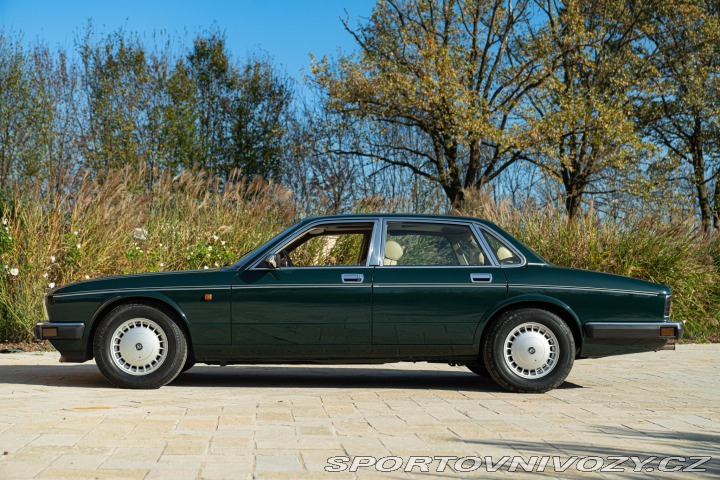 Ostatní značky Ostatní modely Daimler XJ 40 1991