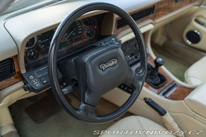 Ostatní značky Ostatní modely Daimler XJ 40 1991