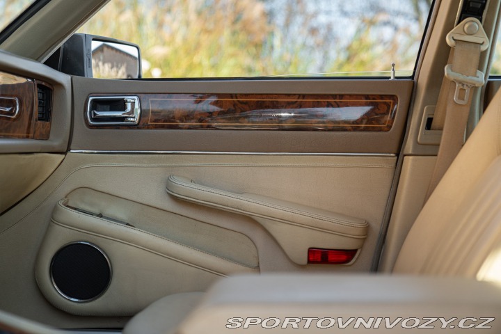 Ostatní značky Ostatní modely Daimler XJ 40 1991