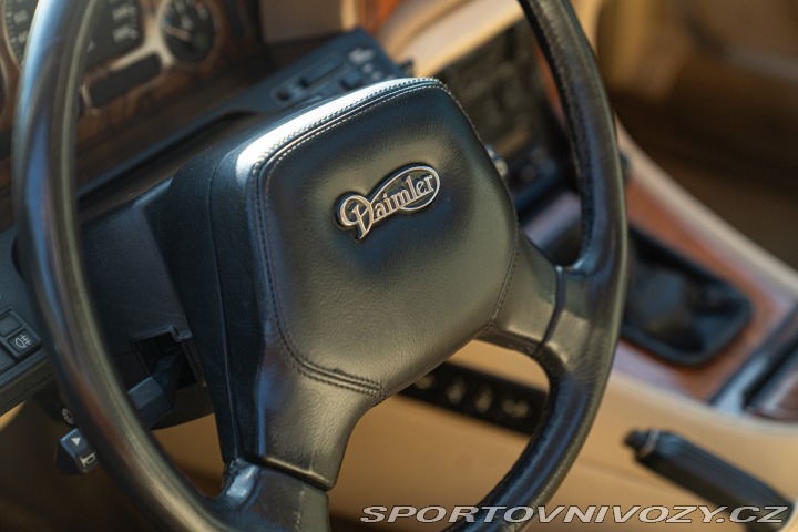 Ostatní značky Ostatní modely Daimler XJ 40 1991
