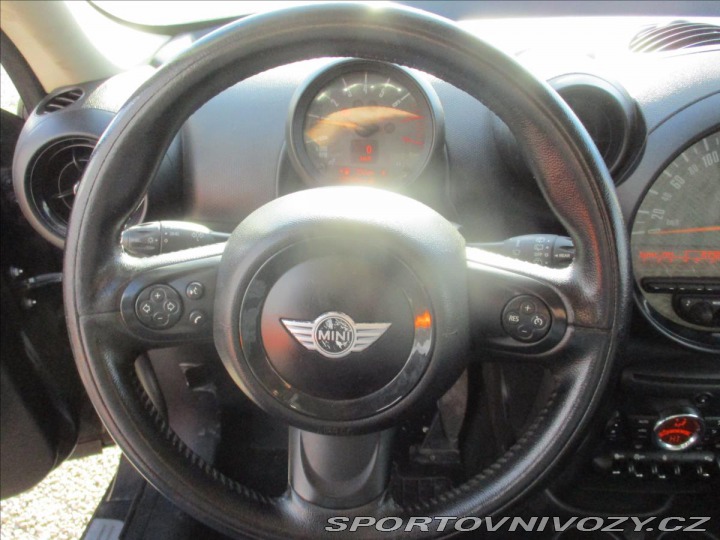 Mini Countryman 1,6 i 72kw bez koroze 2014