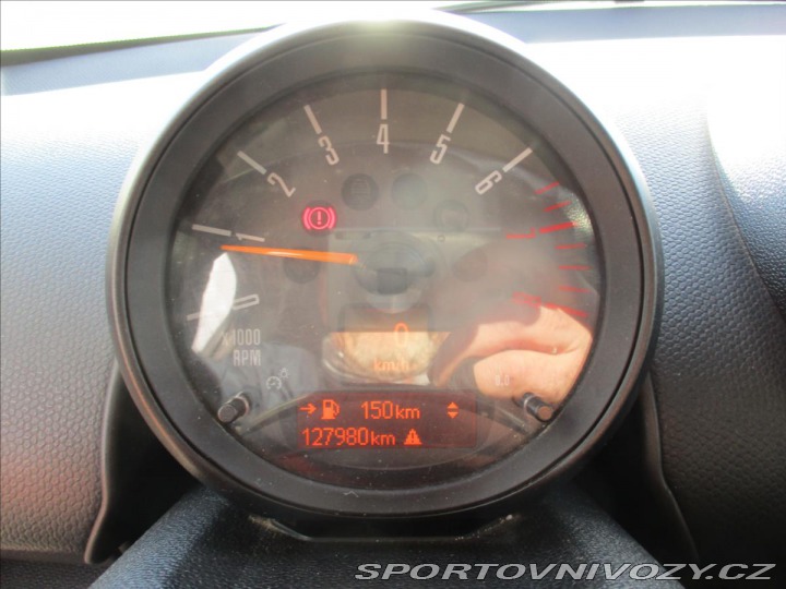 Mini Countryman 1,6 i 72kw bez koroze 2014
