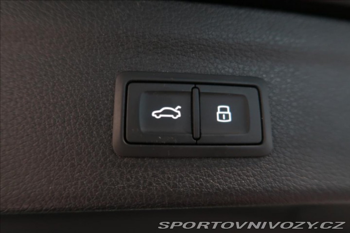 Audi Ostatní modely Q3 1,5 35 TFSI S line 2023