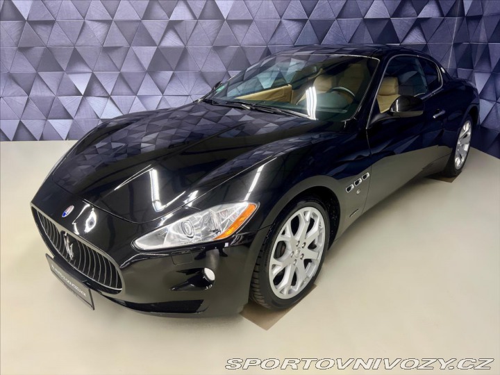 Maserati GranTurismo 4,2 V8 PINIFARINA, BI-XEN 2008