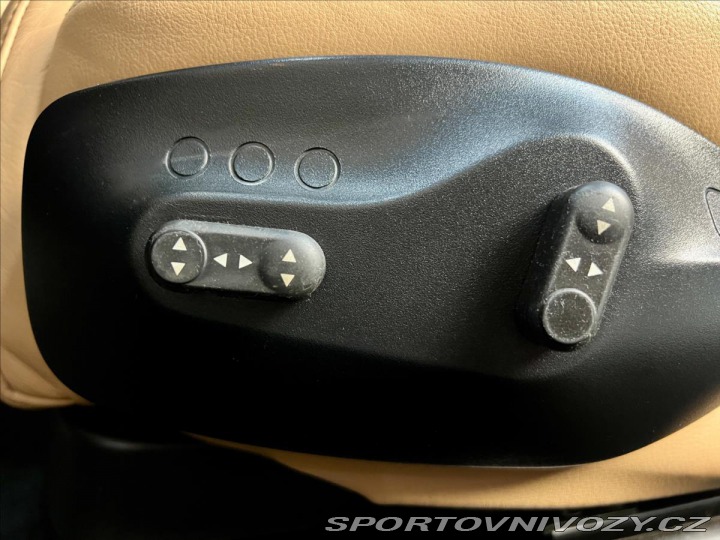 Maserati GranTurismo 4,2 V8 PINIFARINA, BI-XEN 2008