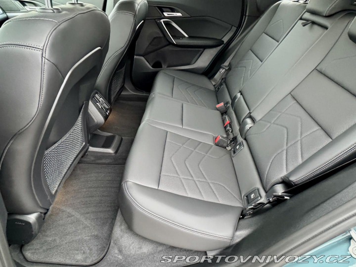 BMW iX1 xDrive 30, HUD, el.Sed, 3 2023