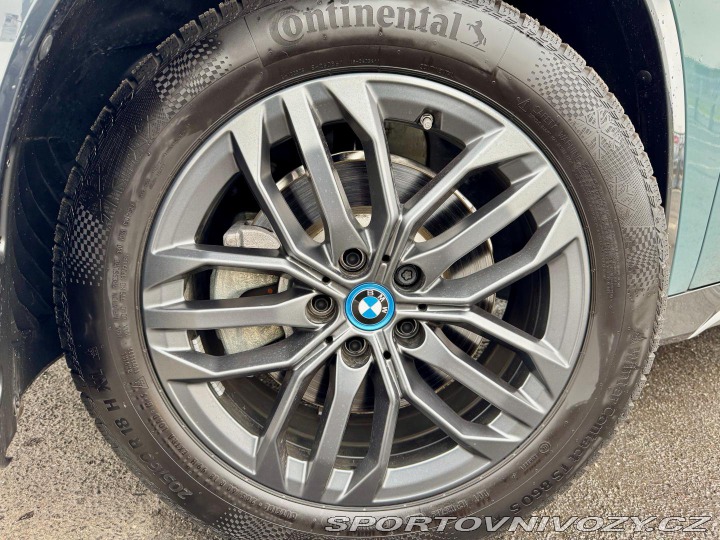 BMW iX1 xDrive 30, HUD, el.Sed, 3 2023
