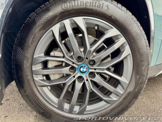 BMW iX1 xDrive 30, HUD, el.Sed, 3 2023