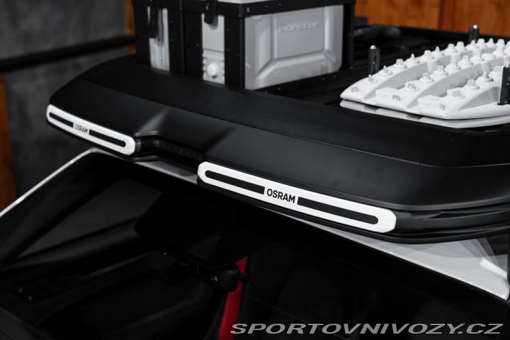 Porsche 911 992 DAKAR 1800