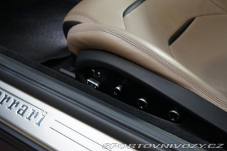 Ferrari GTC4Lusso V12 Lift Carbon Display Z 2018