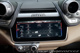 Ferrari GTC4Lusso V12 Lift Carbon Display Z 2018