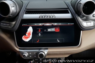 Ferrari GTC4Lusso V12 Lift Carbon Display Z 2018