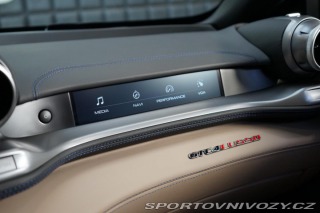 Ferrari GTC4Lusso V12 Lift Carbon Display Z 2018