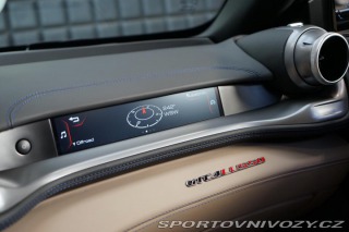 Ferrari GTC4Lusso V12 Lift Carbon Display Z 2018