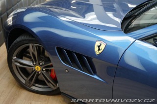 Ferrari GTC4Lusso V12 Lift Carbon Display Z 2018