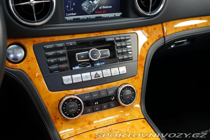 Mercedes-Benz SL 350 AMG MagicSky Airscarf 2012