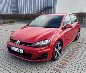 Volkswagen Golf GTI PERFORMANCE