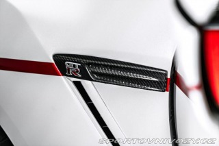 Nissan GT-R  2012