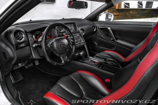 Nissan GT-R  2012