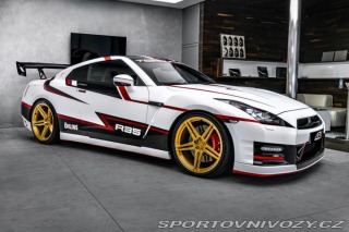 Nissan GT-R  2012