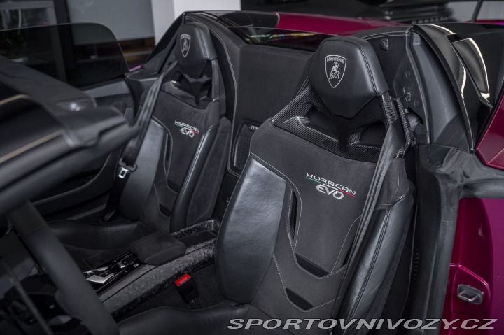 Lamborghini Huracán EVO Spyder Viola Bast 2021