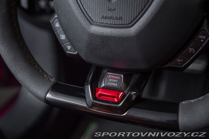 Lamborghini Huracán EVO Spyder Viola Bast 2021