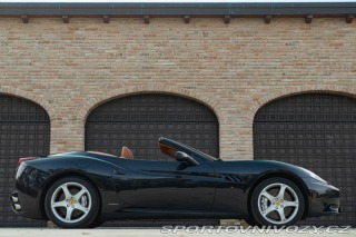 Ferrari California  2010
