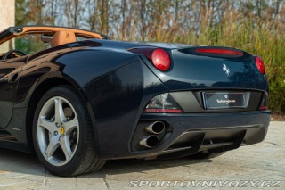 Ferrari California  2010