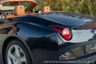 Ferrari California  2010