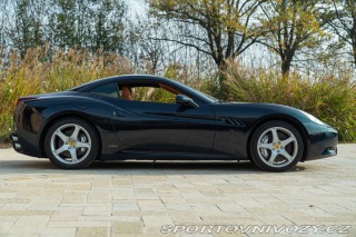 Ferrari California  2010